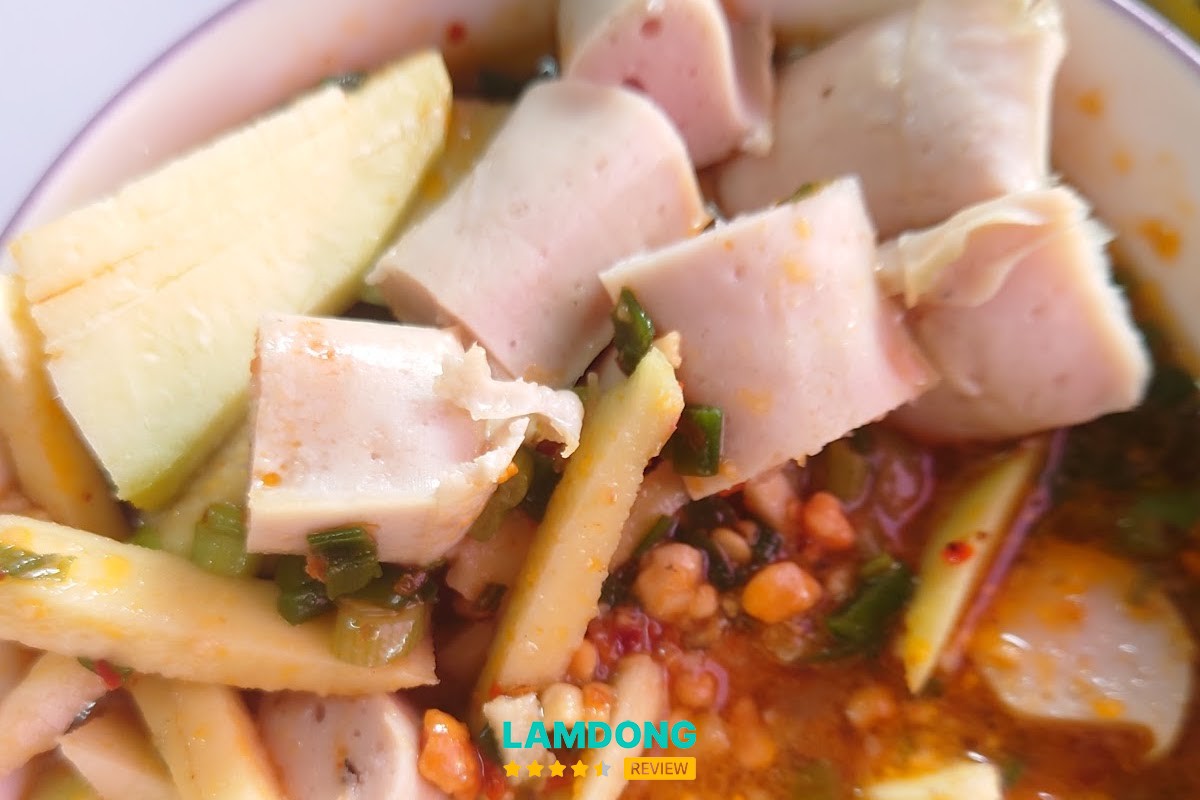 Hình ảnh menu tại Bánh căn Bà Hai