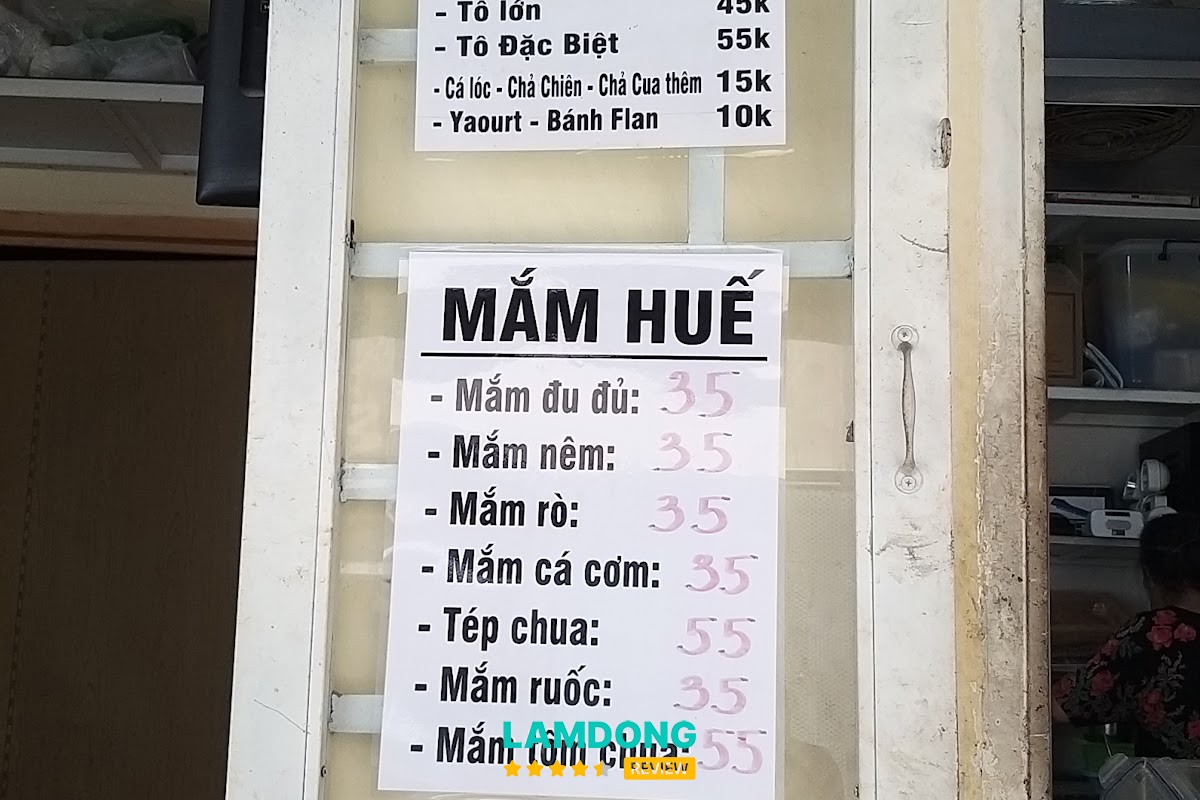 Các phần bánh canh tại Cô Hạ Đà Lạt