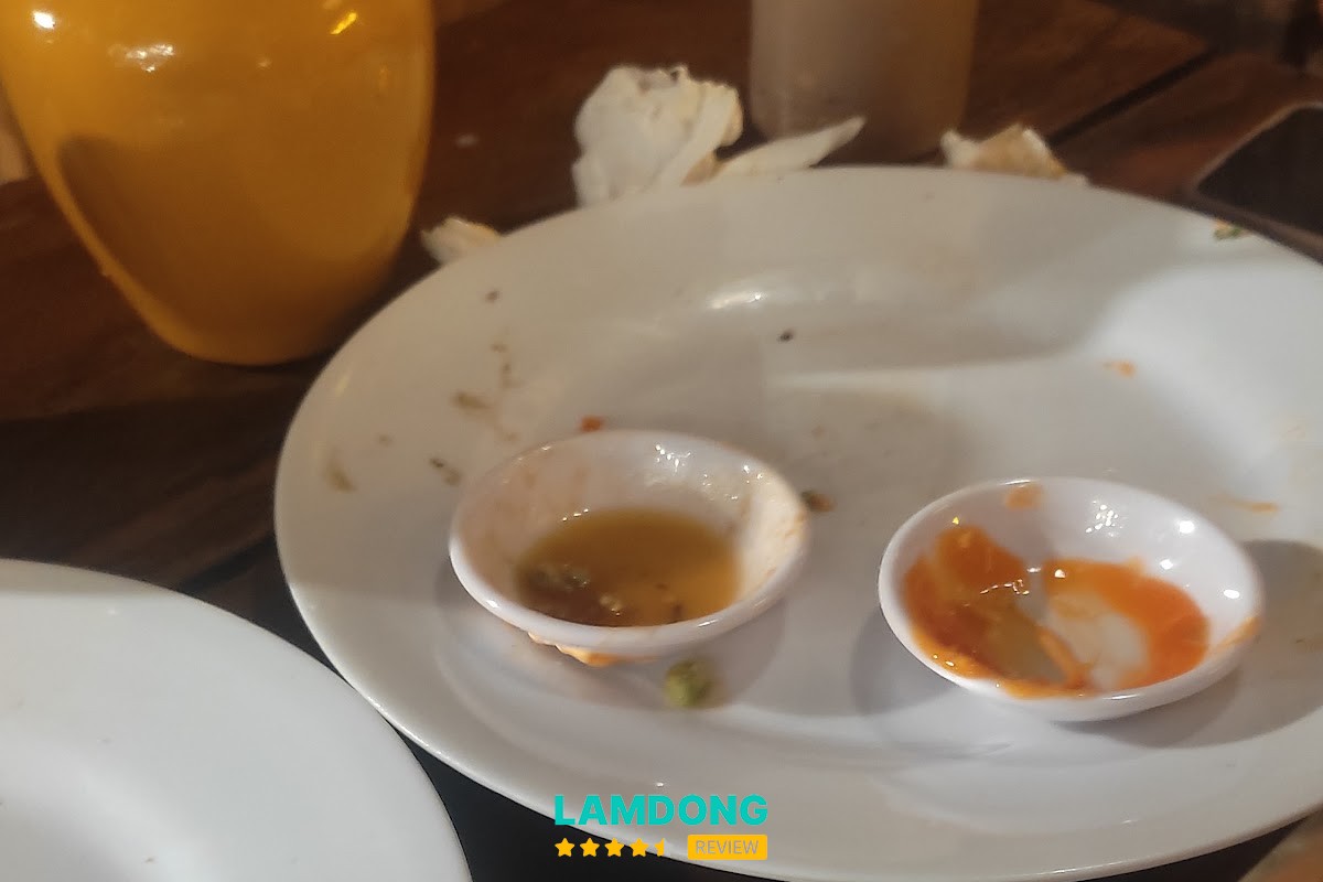 Bánh tráng nướng Sương Sương Đà Lạt