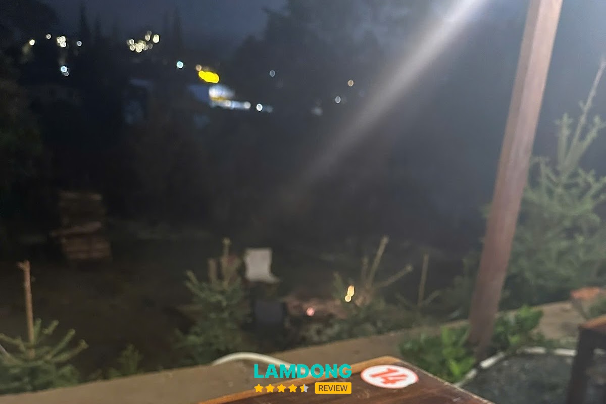 Bánh nóng tại Sương Sương