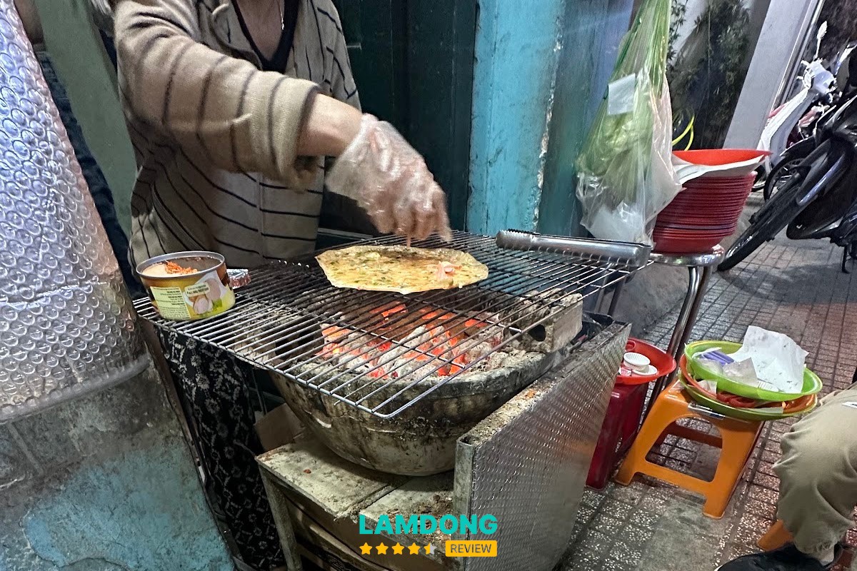 Bánh tráng nướng Cô Hương Nguyễn Văn Trỗi