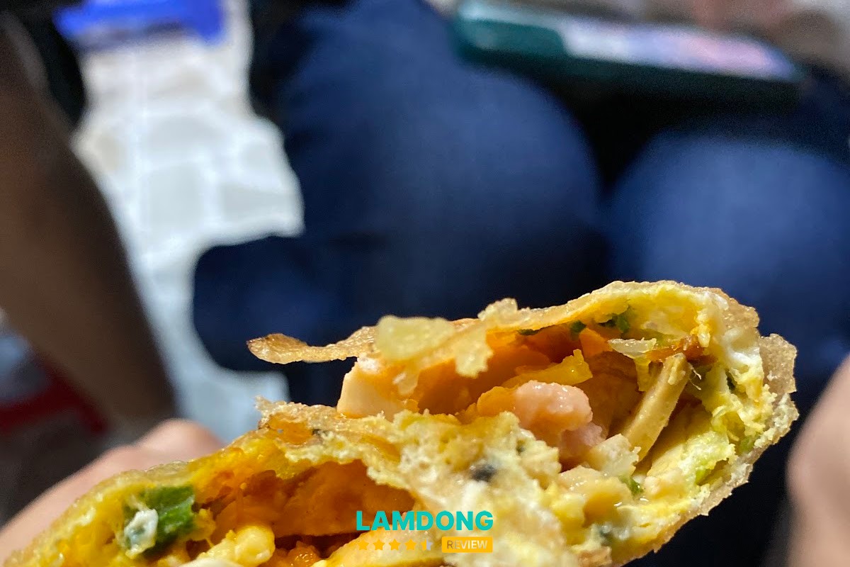 Bánh tráng nướng Cô Mai Nhà Chung