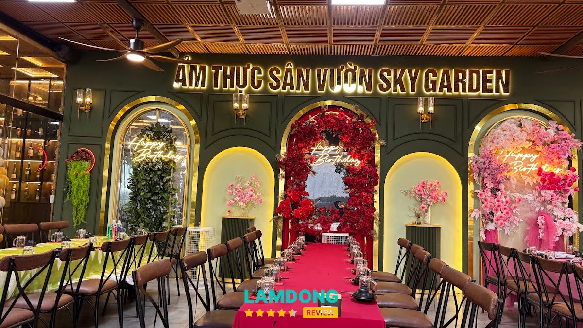 Sky Garden Ẩm Thực Tây Nguyên Restaurant Gia Nghĩa