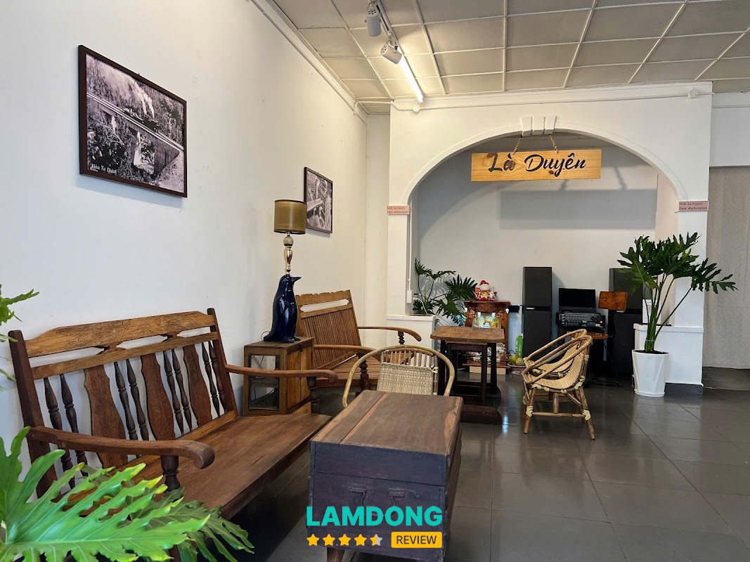Là Duyên Coffee Food & More – 4B Chu Văn An