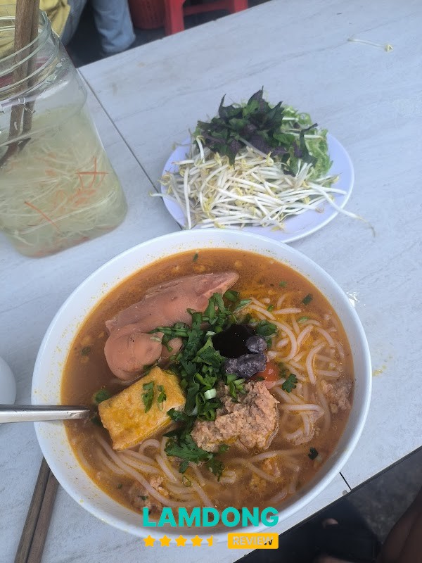 Bún Riêu Cua - Hủ Tiếu chị Vy chợ Yersin - hình ảnh 2