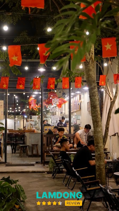 Muối Coffee – khu vực chỗ ngồi