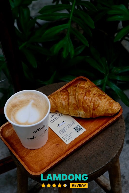 Muối Coffee – không gian quán