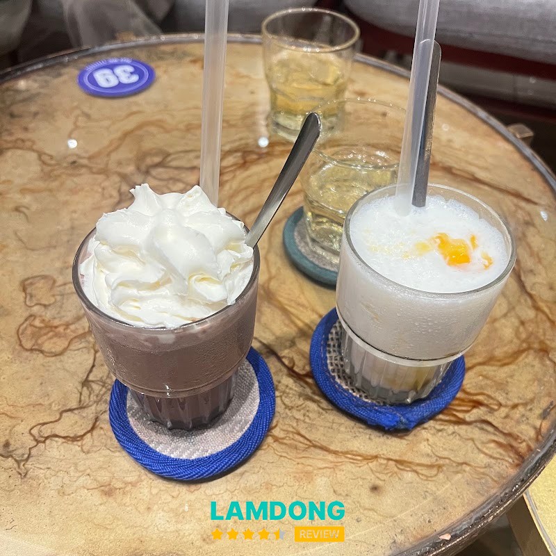 NEO Coffee – khu vực bên trong