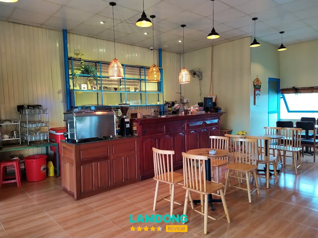 Zone Coffee & Tea - quán trẻ trung