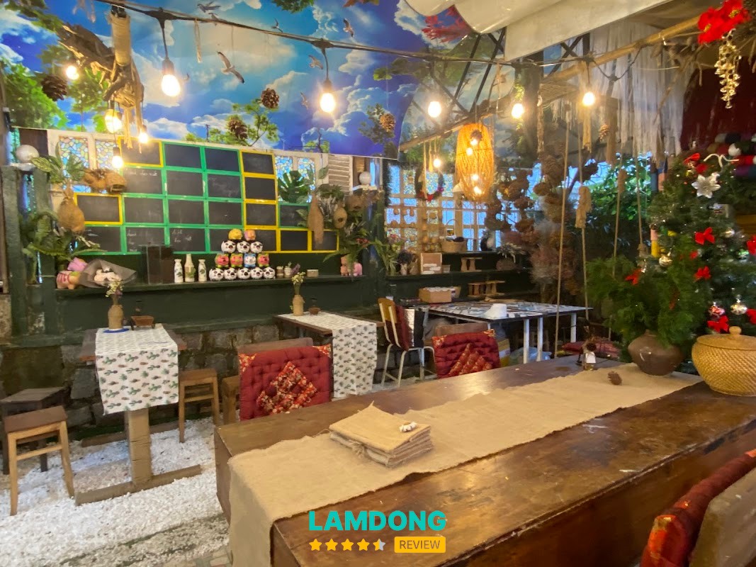Cafe Lặng Art tại Đà Lạt