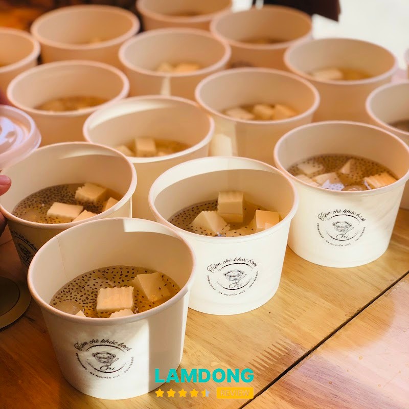 Chè khúc bạch tại Ori