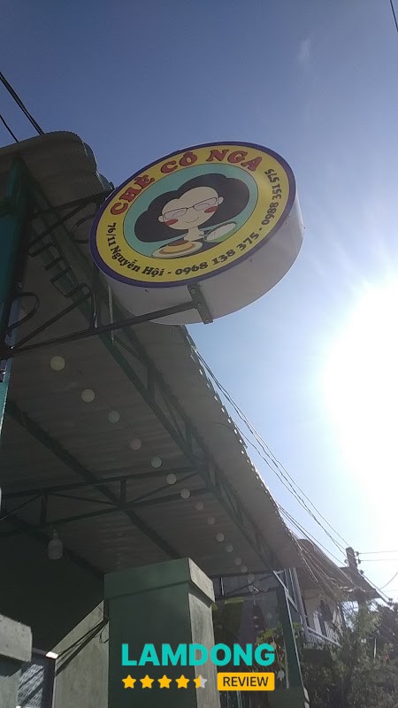 Chè và món tráng miệng tại Chè cô Nga