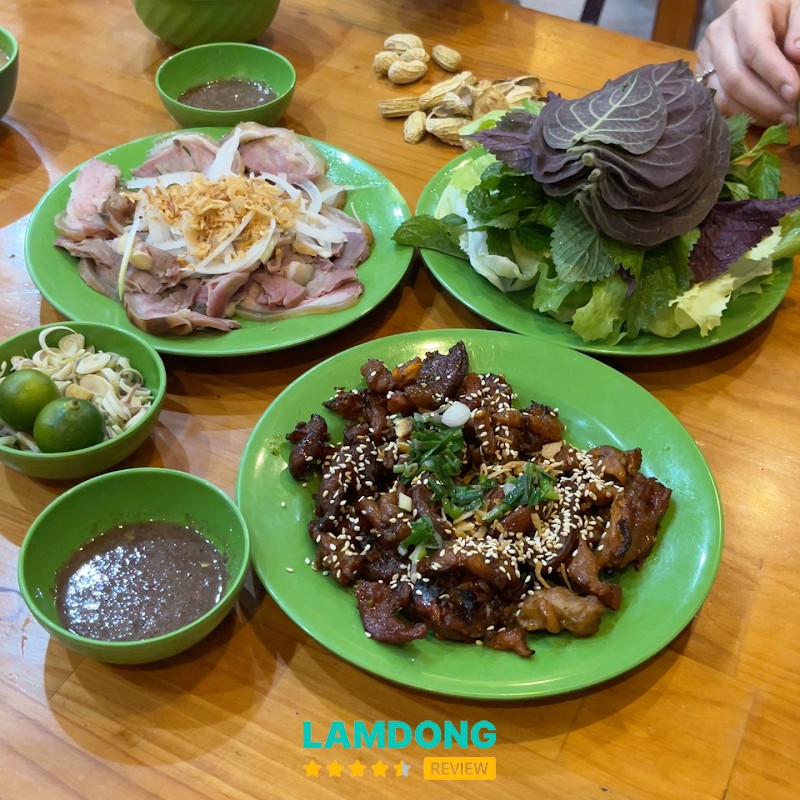 Trải nghiệm tại Lẩu Dê Phúc Nguyên