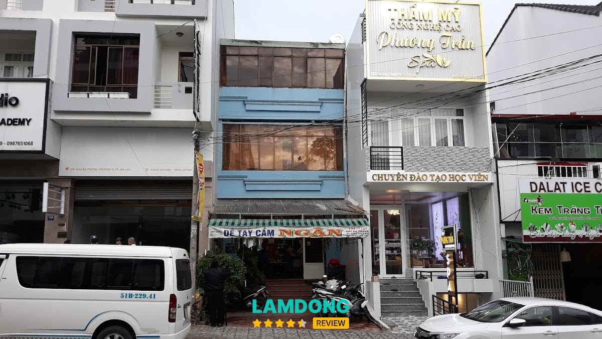 Dê Tay Cầm Ngân tại Đà Lạt