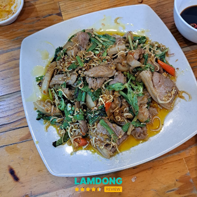 Món dê tại 100 Huỳnh Thúc Kháng