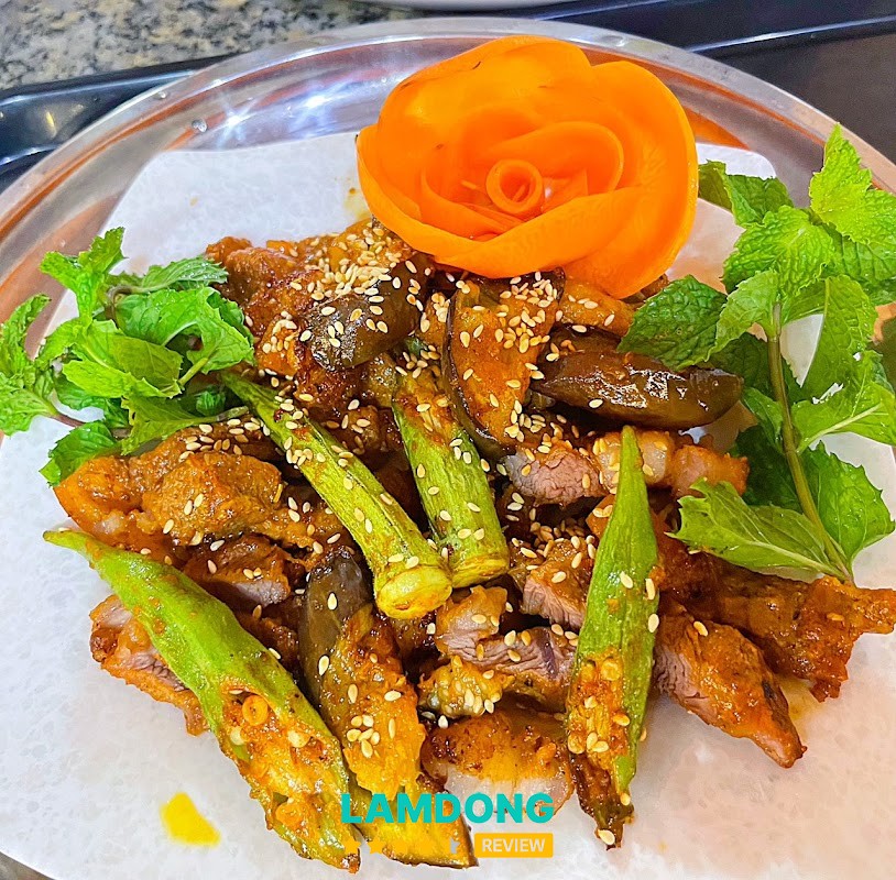 Không gian Dê Hương Sơn