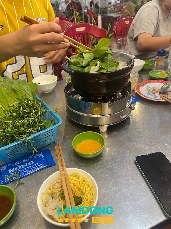 Trải nghiệm tại Quán lẩu Bò Hồng