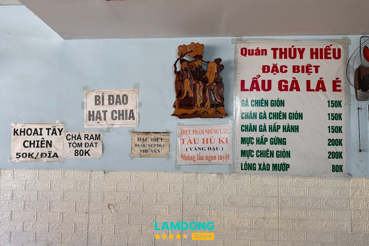 Menu Lẩu gà lá é Thúy Hiếu tại Đà Lạt