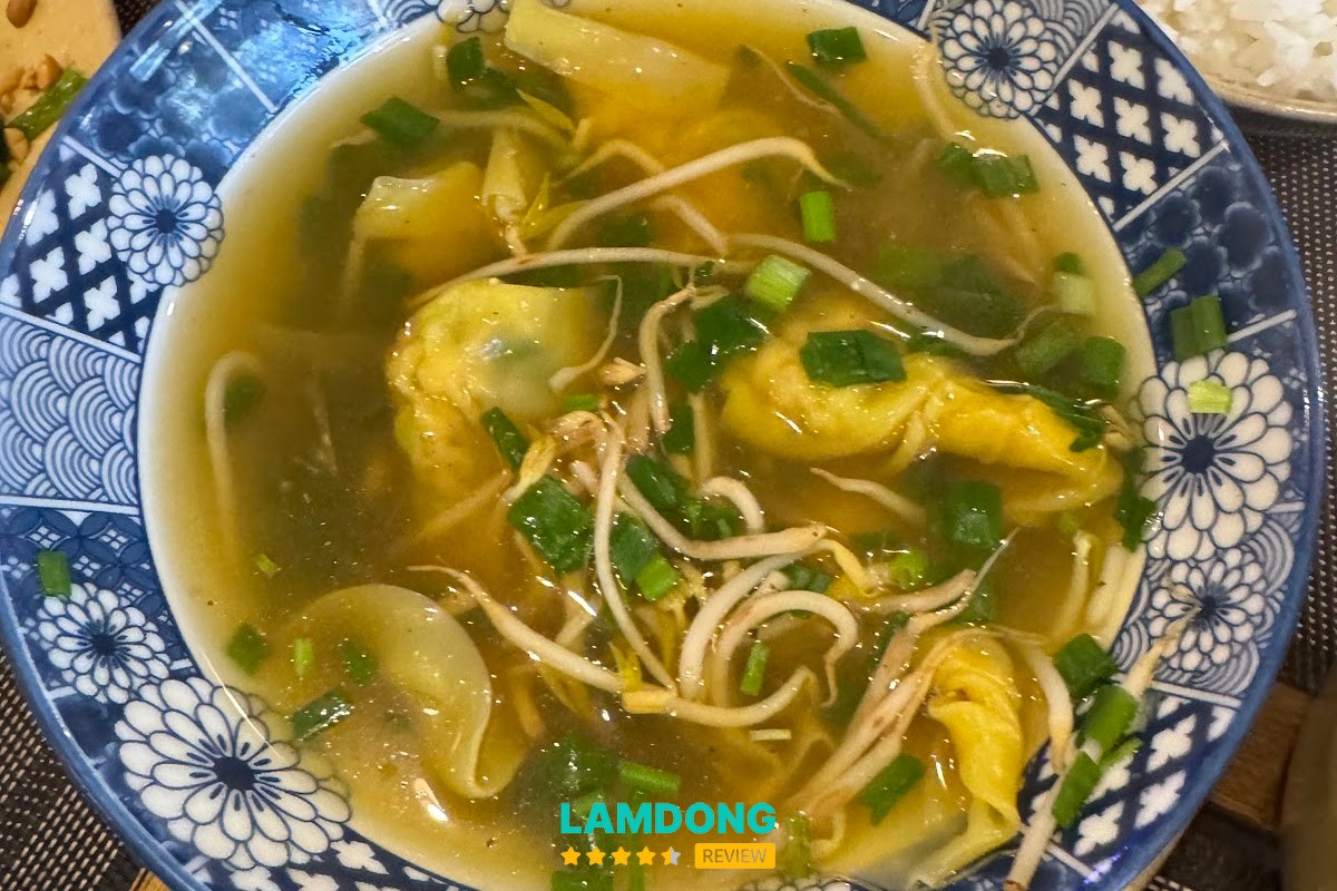 Nem nướng tại Goc ha thanh