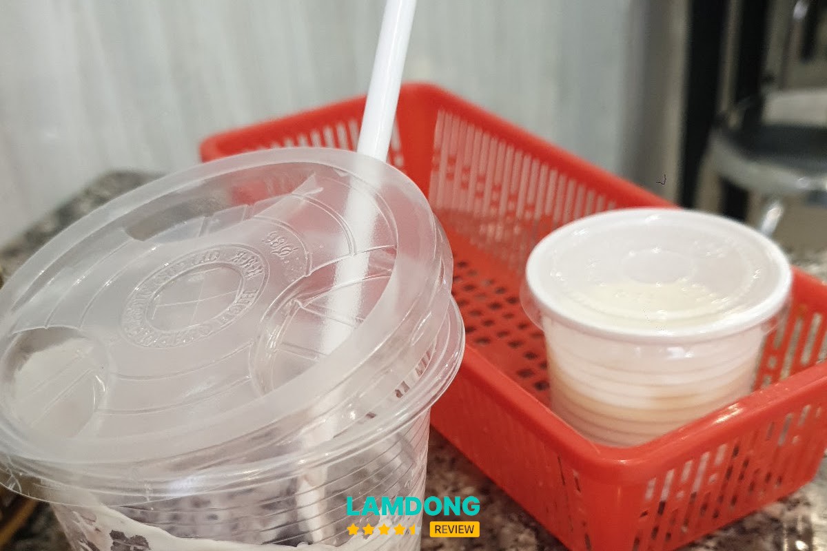 Không gian Nem Nướng Hùng Vân Bùi Thị Xuân