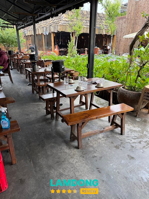 Không gian BBQ Mọ Tề