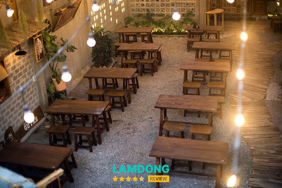 Hẻm Bò Nướng Phan Thiết