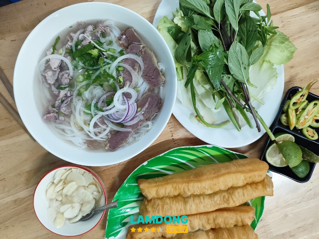 Phở Song Hân – phở bò Đà Lạt