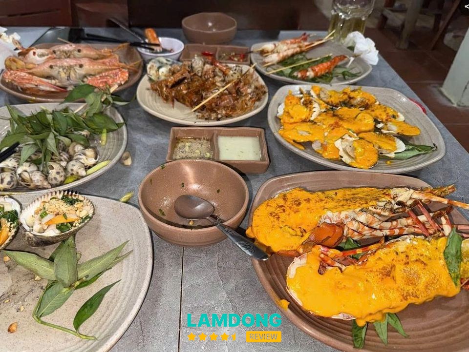Món hải sản tại 06 Quán