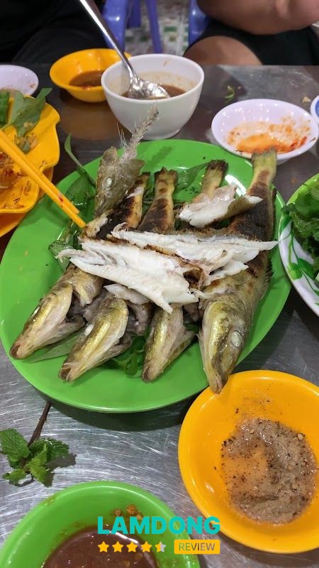 Răng mực tại Quán Phương Linh Bờ Kè