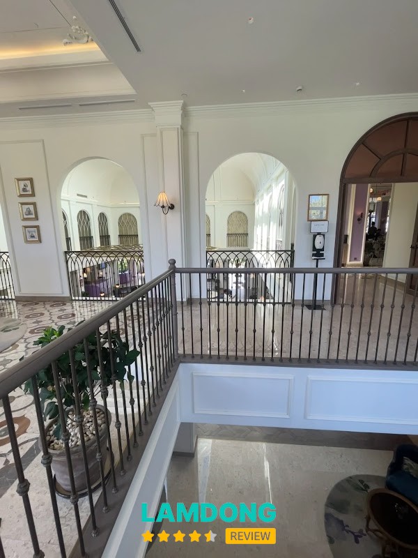Khu nghỉ Grand Mercure Dalat tại Đà Lạt