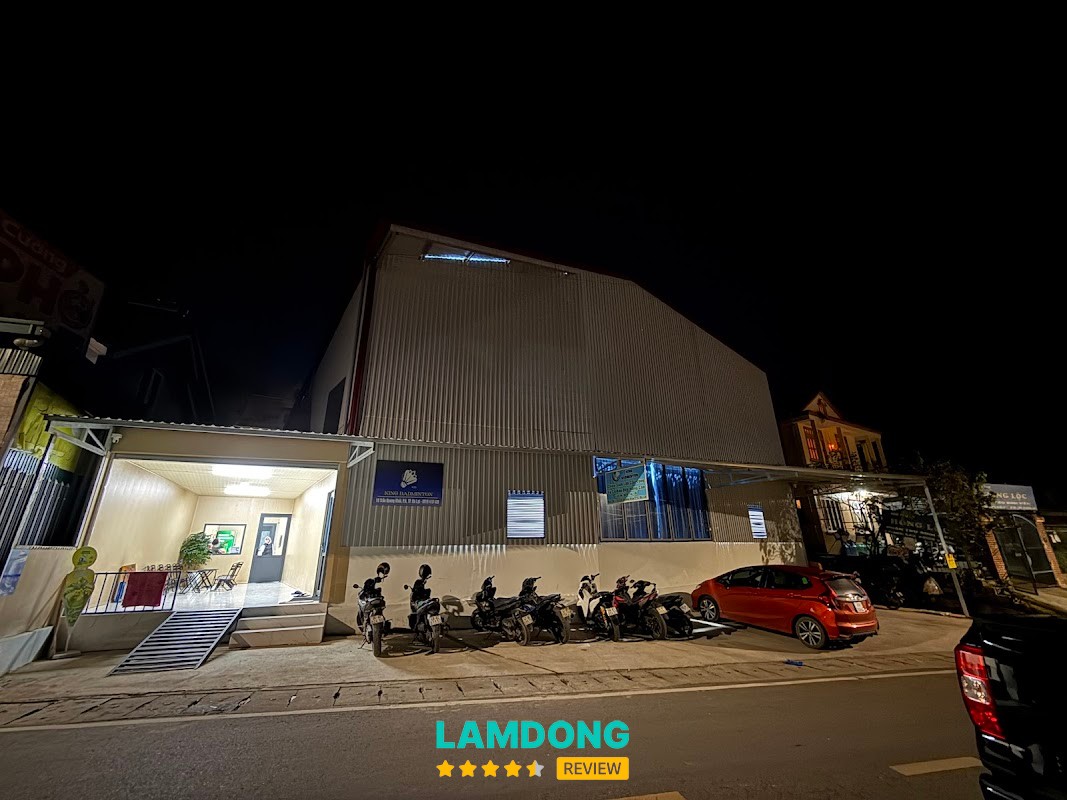 Sân cầu lông King Badminton Đà Lạt