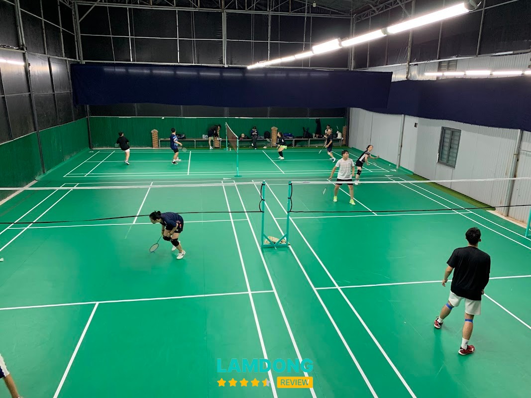 Sân cầu lông hi-tech sport – thảm sân
