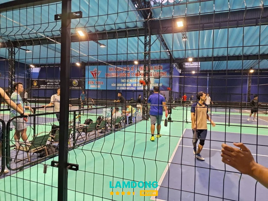 Sân Cầu Lông và Pickleball Thành Thịnh – khu sân
