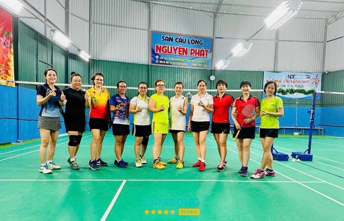 Sân Cầu Lông Nguyên Phát – sân chơi