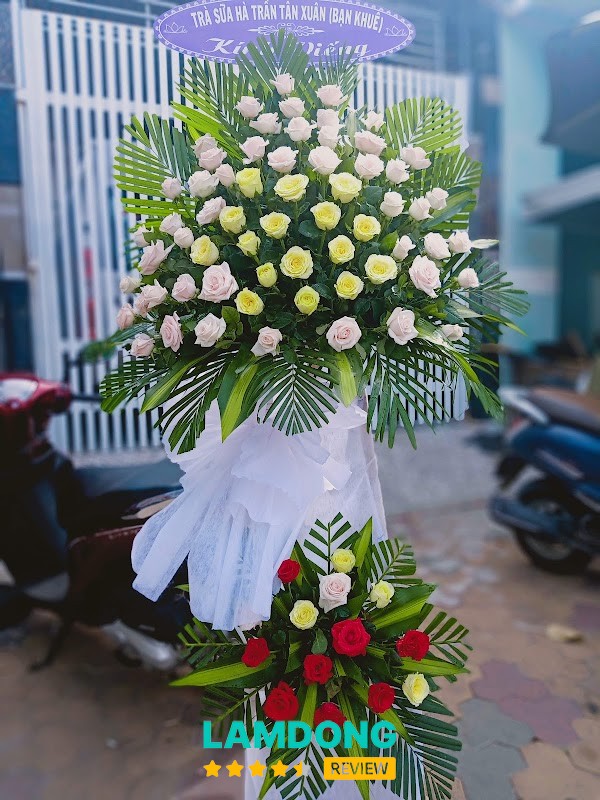 Hoa tại Shop hoa Lagi
