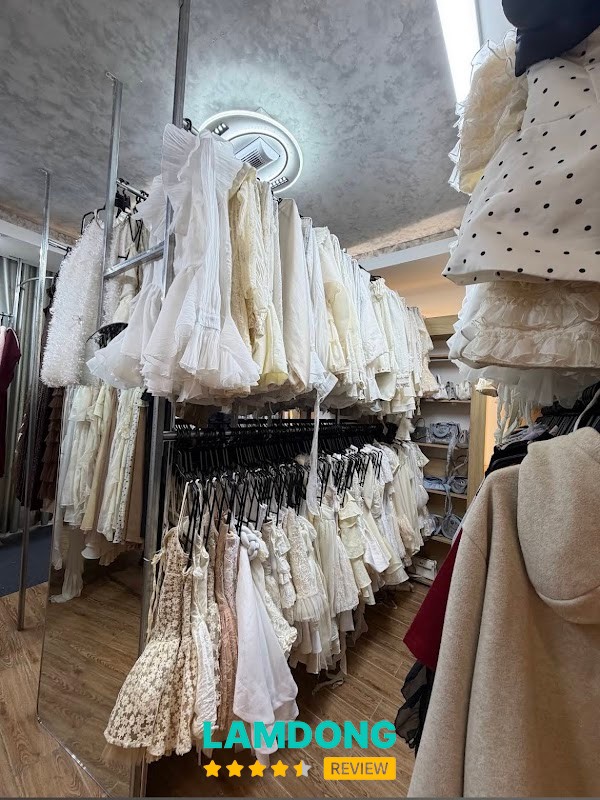 Xíu Shop Đà Lạt – phụ kiện và giày boots
