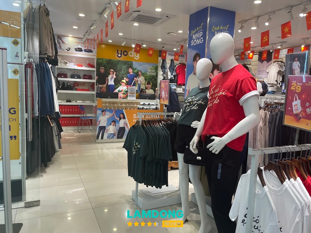 YODY Đà Lạt – không gian mua sắm