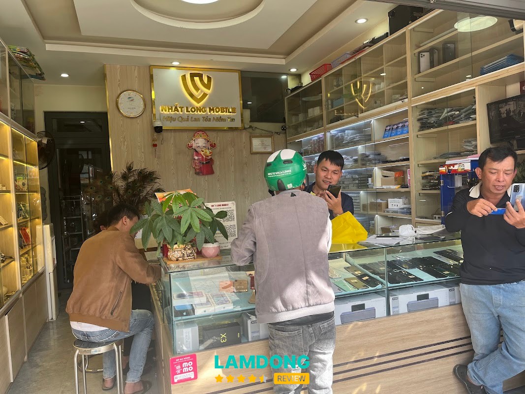 Nhất Long Mobile sửa điện thoại
