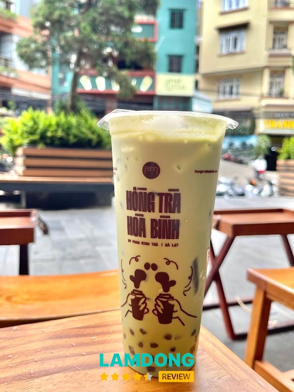 Hồng Trà Hòa Bình Đà Lạt – không gian quán