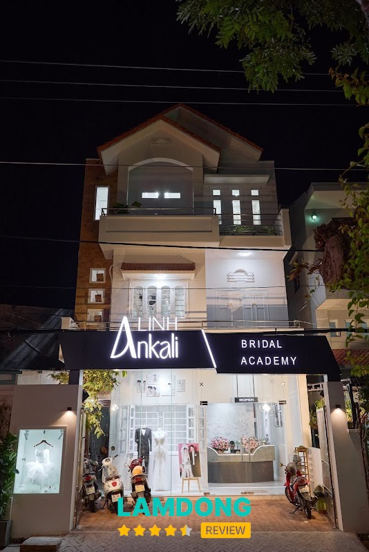 Linh Ankali Academy – makeup cá nhân và cô dâu