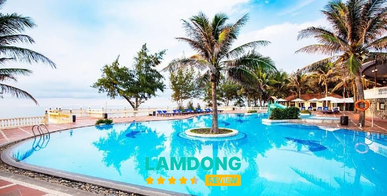 Golden Coast Resort & Spa – vườn hoa